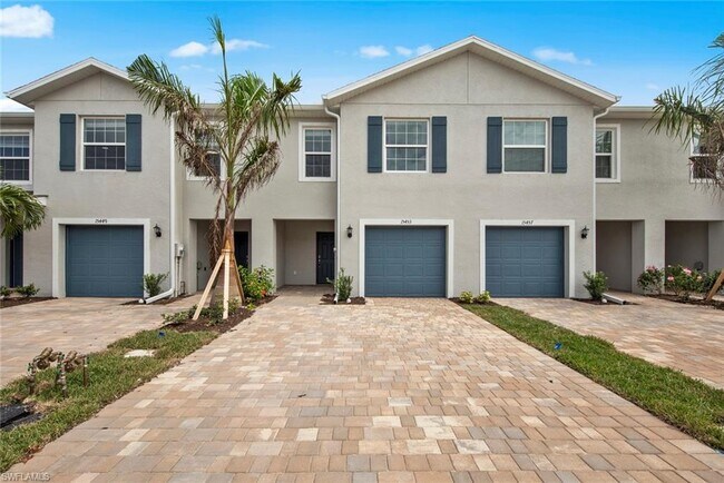 Building Photo - 15381 Wildflower Cir