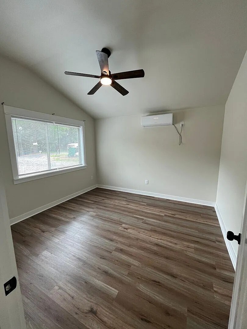 Building Photo - 7002 Old Tom Box Rd