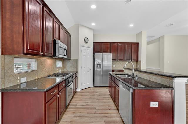 Building Photo - 11823 Eden Ln