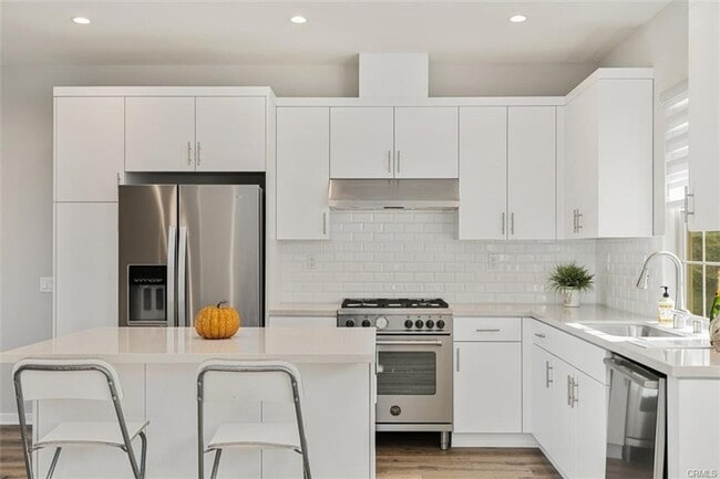 Building Photo - Newer Condo Best Location in Portola Springs