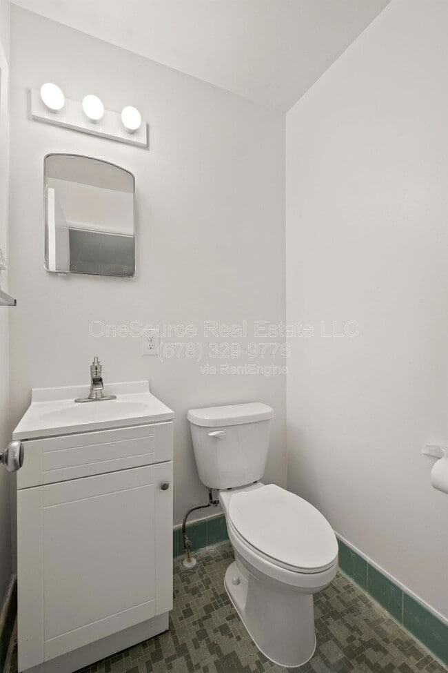 Building Photo - 5070 Crowe Dr SE