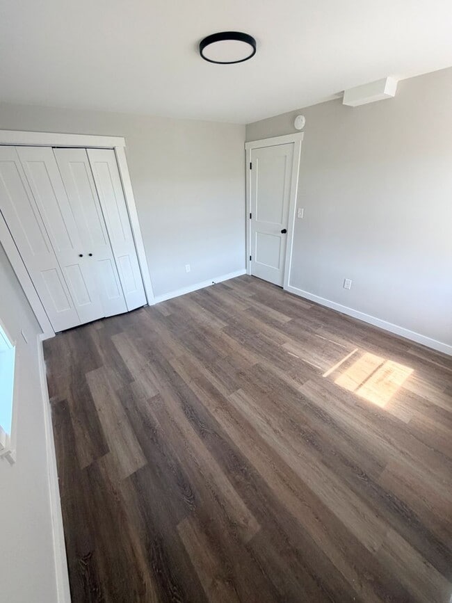 Building Photo - 4801 Boonsboro Rd