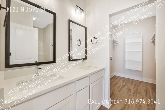 Building Photo - 1121 N Joye St