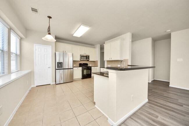 Building Photo - 13127 Barn Course Dr