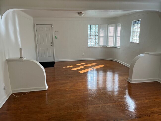Front Room - 6763 Edison Ave