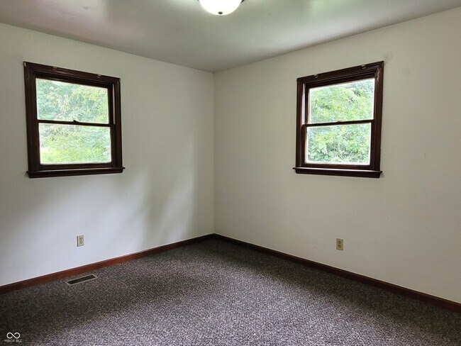 Building Photo - 732 Upper Schooner Rd