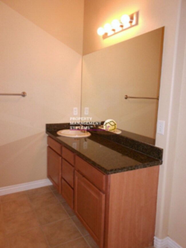 Building Photo - 1156 E 3300 S
