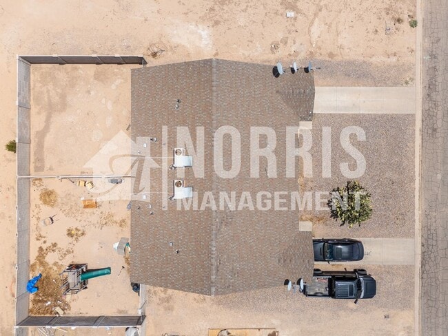 Building Photo - Perfect Duplex in Arizona City
