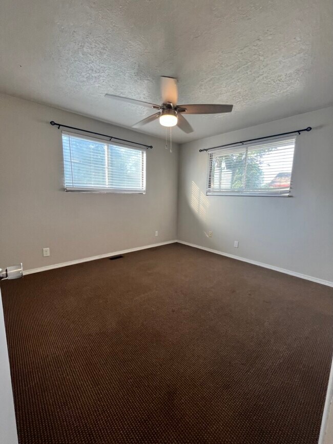 Building Photo - 507 Tindall Ave