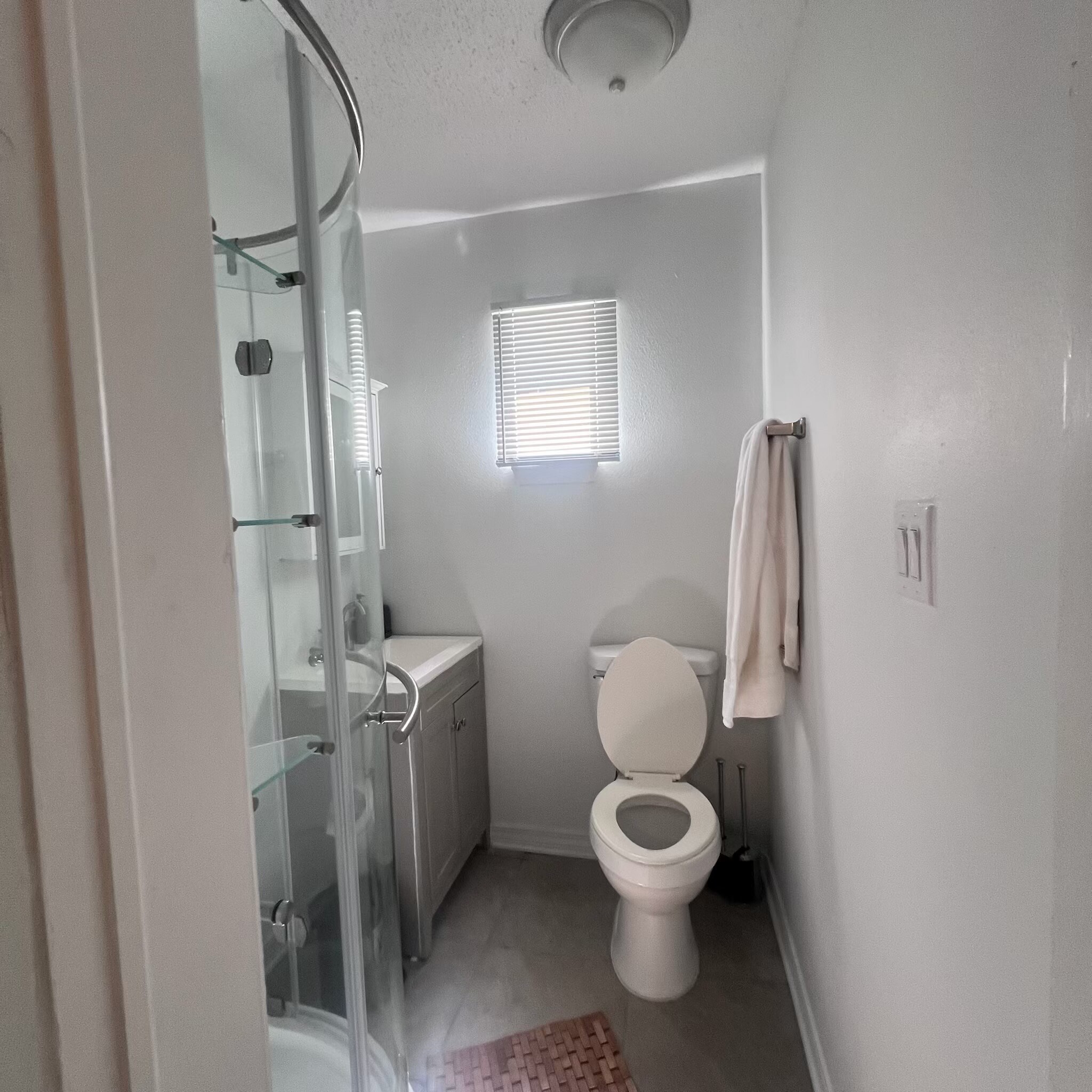 Building Photo - 4584 Tamarind Dr