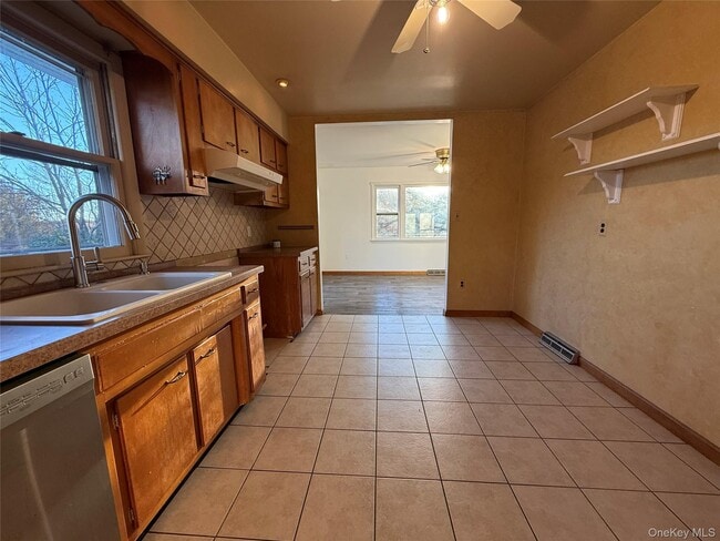 Building Photo - 90 North Rd