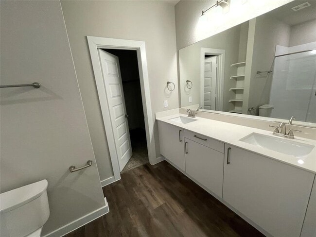 Building Photo - 9852 Grosbeak Ln