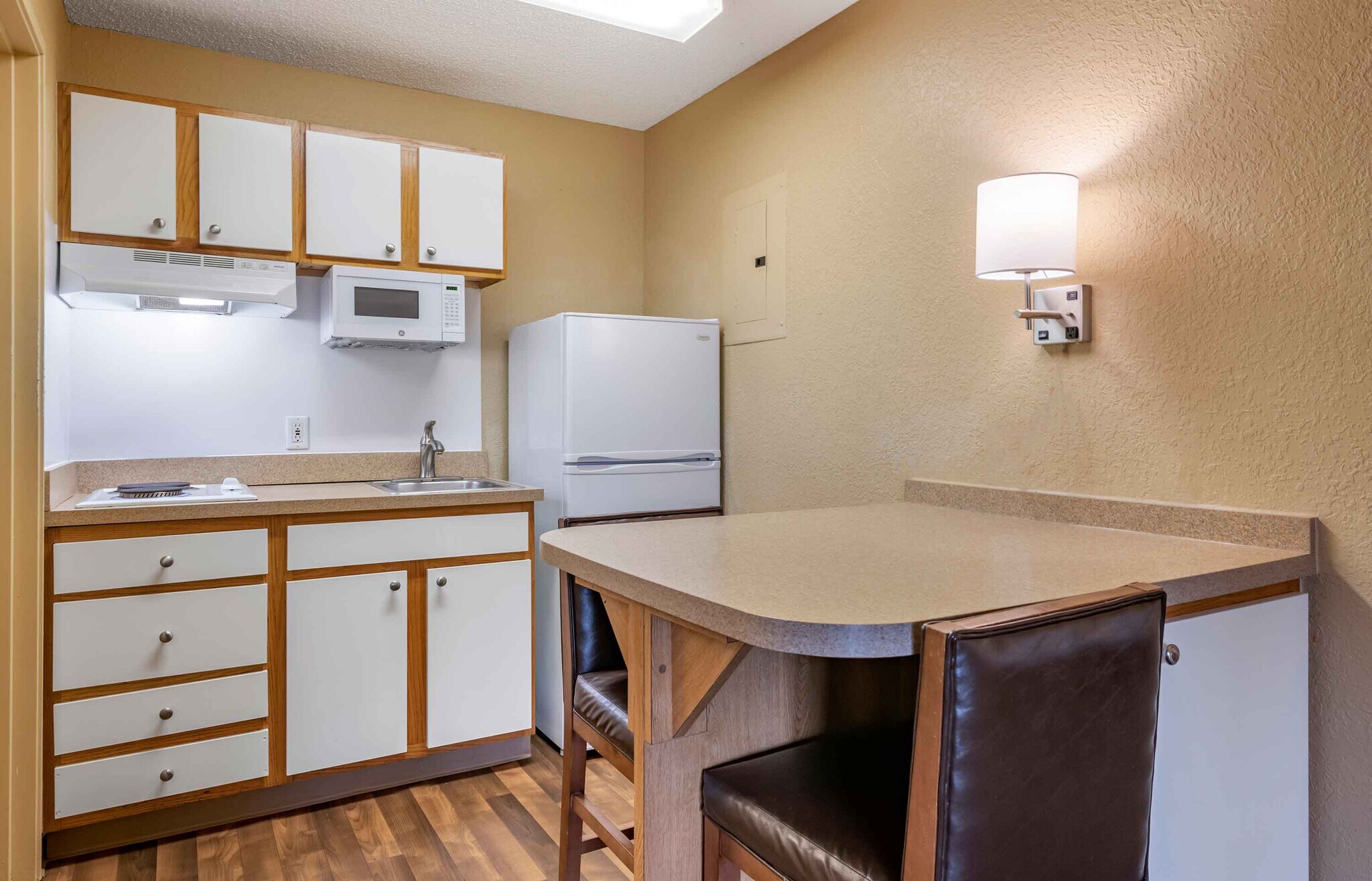 Building Photo - Furnished Studio-Jacksonville - Southside ...