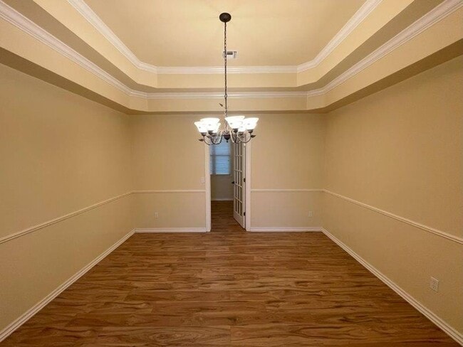 Building Photo - 3 bed plus office with storm shelter in Moore Schools!