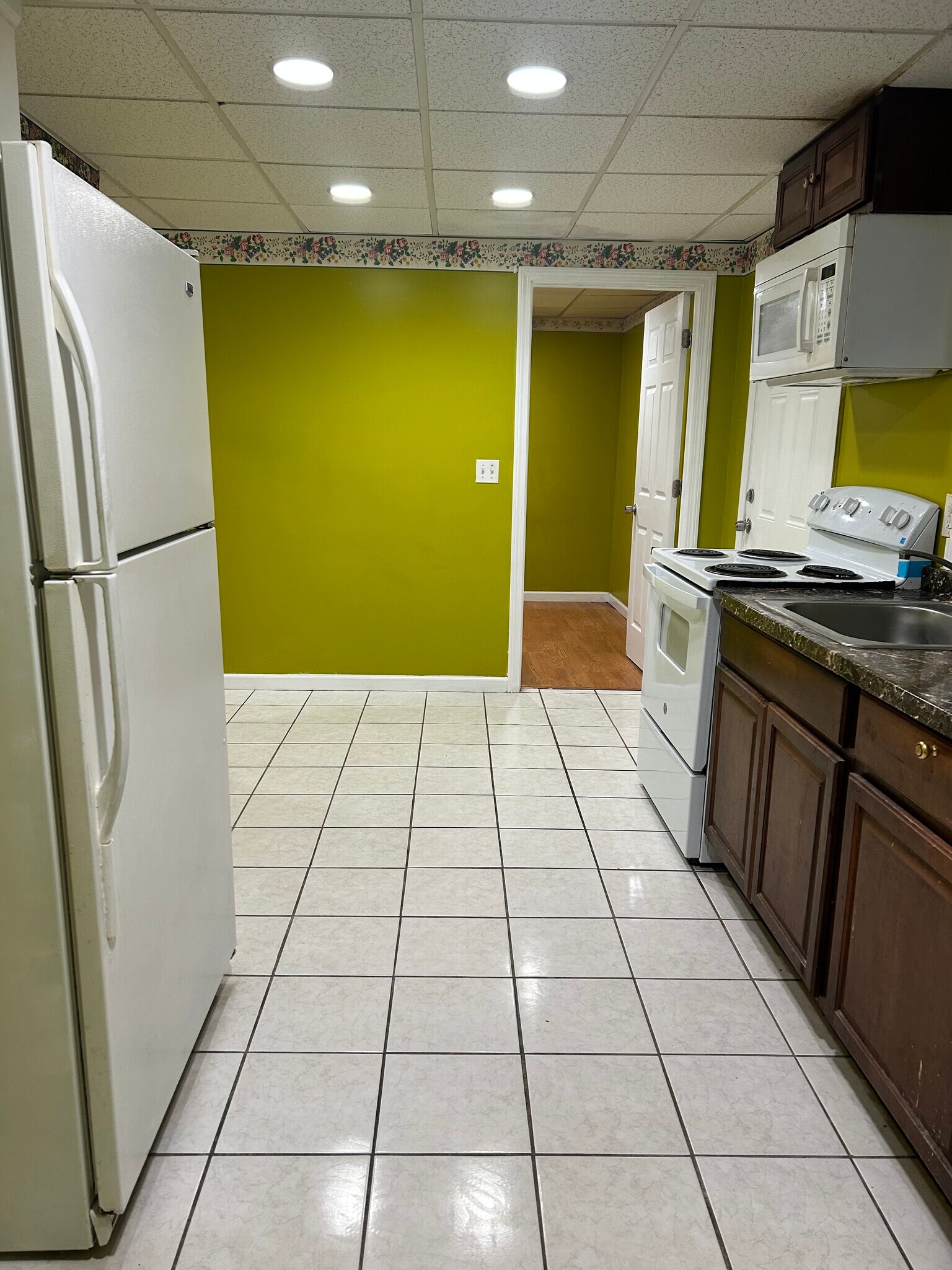 Building Photo - 50 Grand St