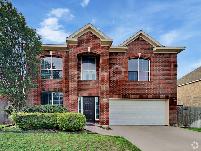 Building Photo - 4825 Summer Oaks Ln