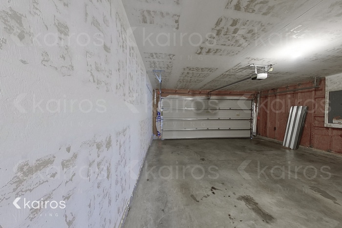 Building Photo - 305 NE 23rd Terrace