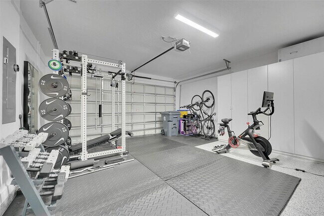 Building Photo - 17178 Tawny Owl Trl