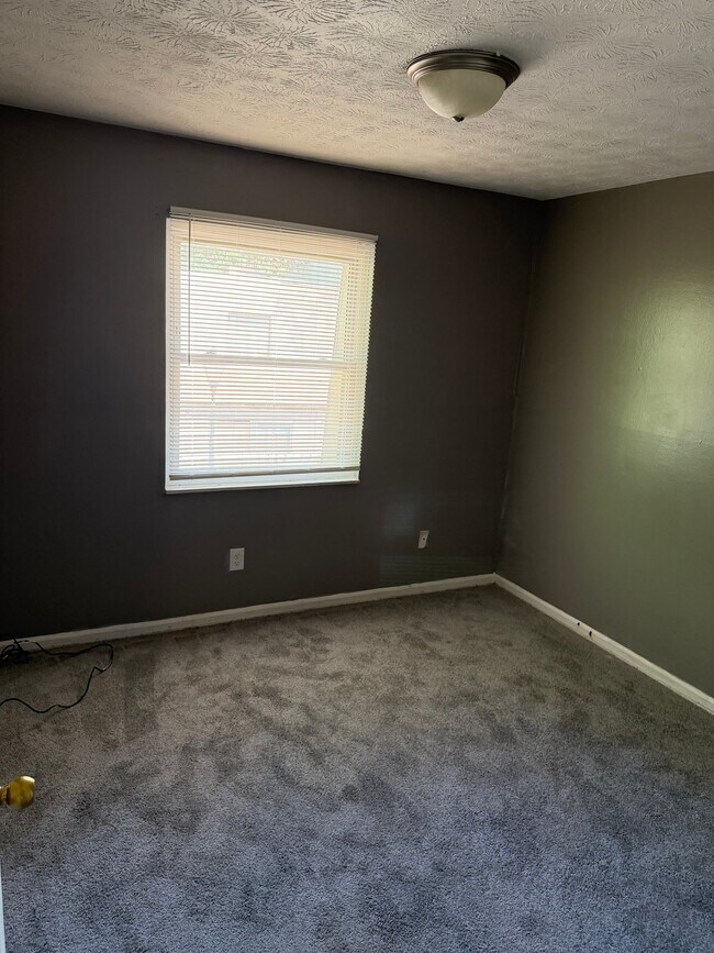 Building Photo - 6432 Woodstone Way