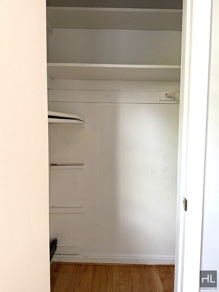 Building Photo - MINNA STREET