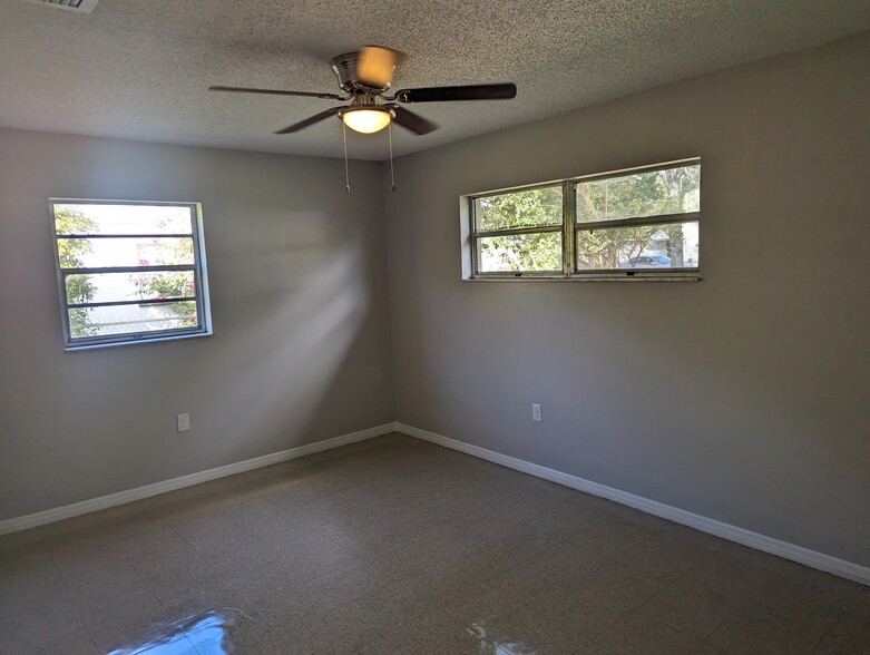 Building Photo - 1302 N Nancy Ter
