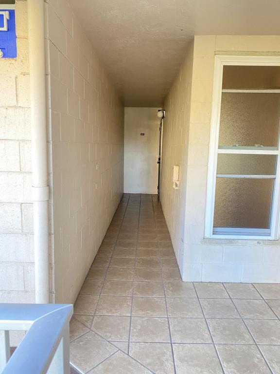 Building Photo - 495 Liholiho Street, Mount Thomas 204