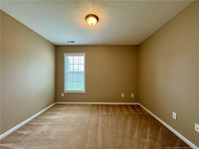 Building Photo - 227 Fairfield Cir