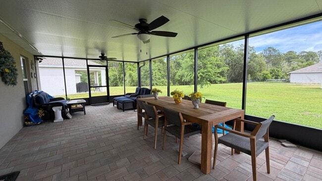 Building Photo - Beautiful 3 bed 2 bath Home - Unfurnished
