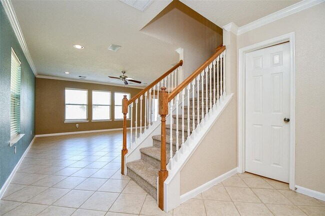 Building Photo - 22238 Orchard Dale Dr