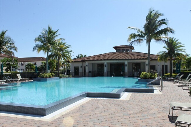 Building Photo - 17441 SW 153rd Ct