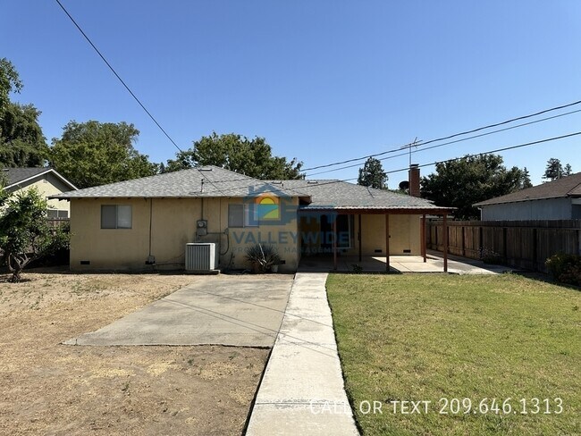 Building Photo - 2023 Moran Ave