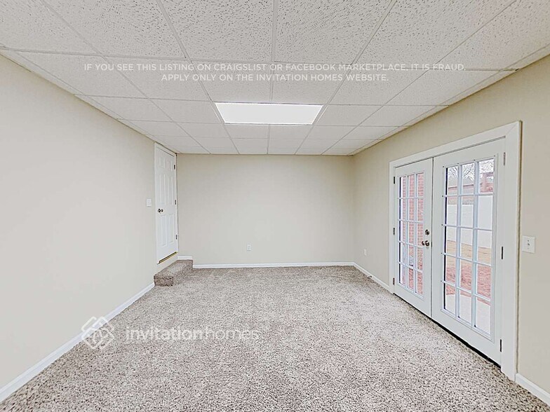 Building Photo - 201 Hunters Mill Dr