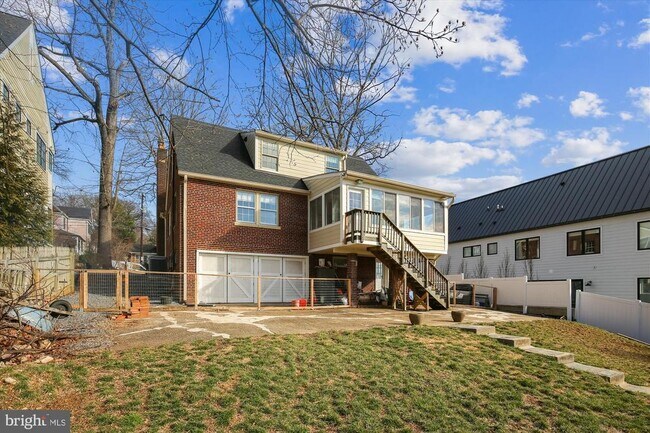 Building Photo - 10202 Frederick Ave