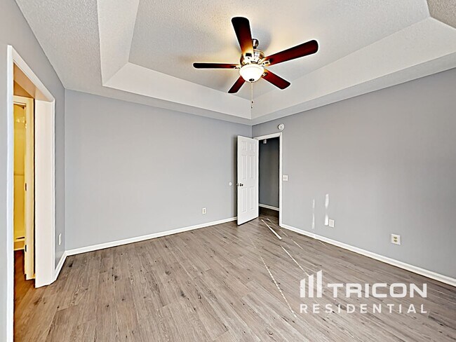 Building Photo - 104 Chickadee Ct