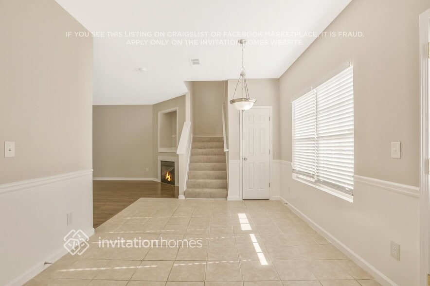 Building Photo - 408 Bell Flower Trail