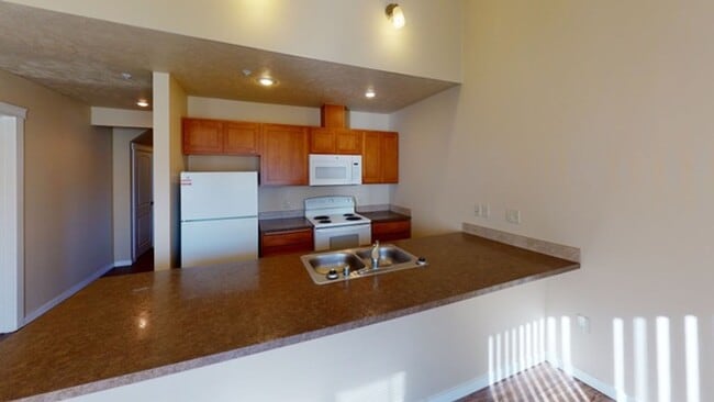 Interior Photo - Cedar Crossing Apartments