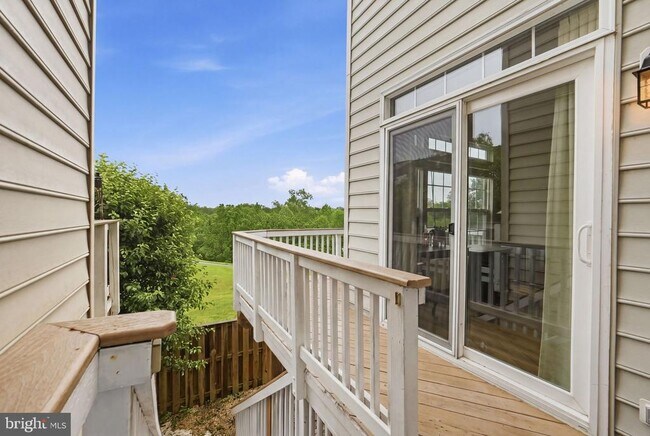 Building Photo - 15058 Danehurst Cir