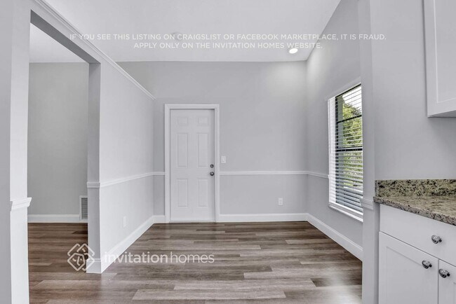 Building Photo - 1042 Covington St