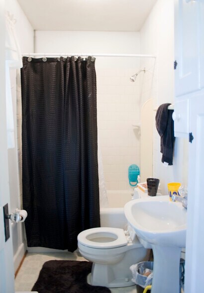 Garage Bathroom - 57 Elmwood Pl