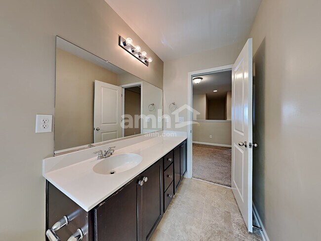 Building Photo - 149 Carolina Wren Ave