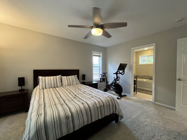 Building Photo - Spacious 3-Bedroom Home with Two Living Areas, Private Balcony, Fireplace & Attached 2-Car Garage