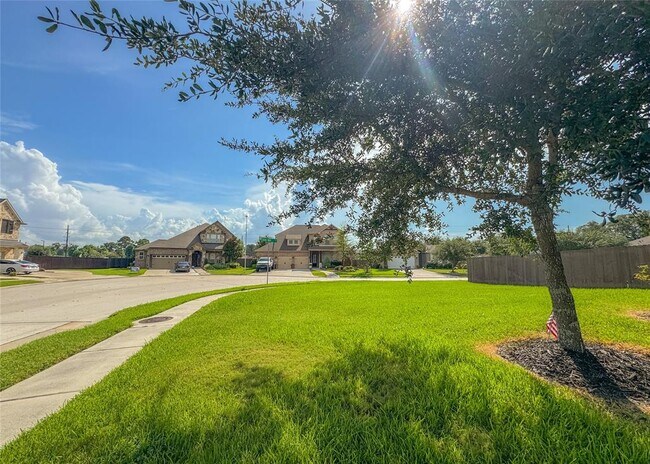 Building Photo - 4714 Western Brook Dr