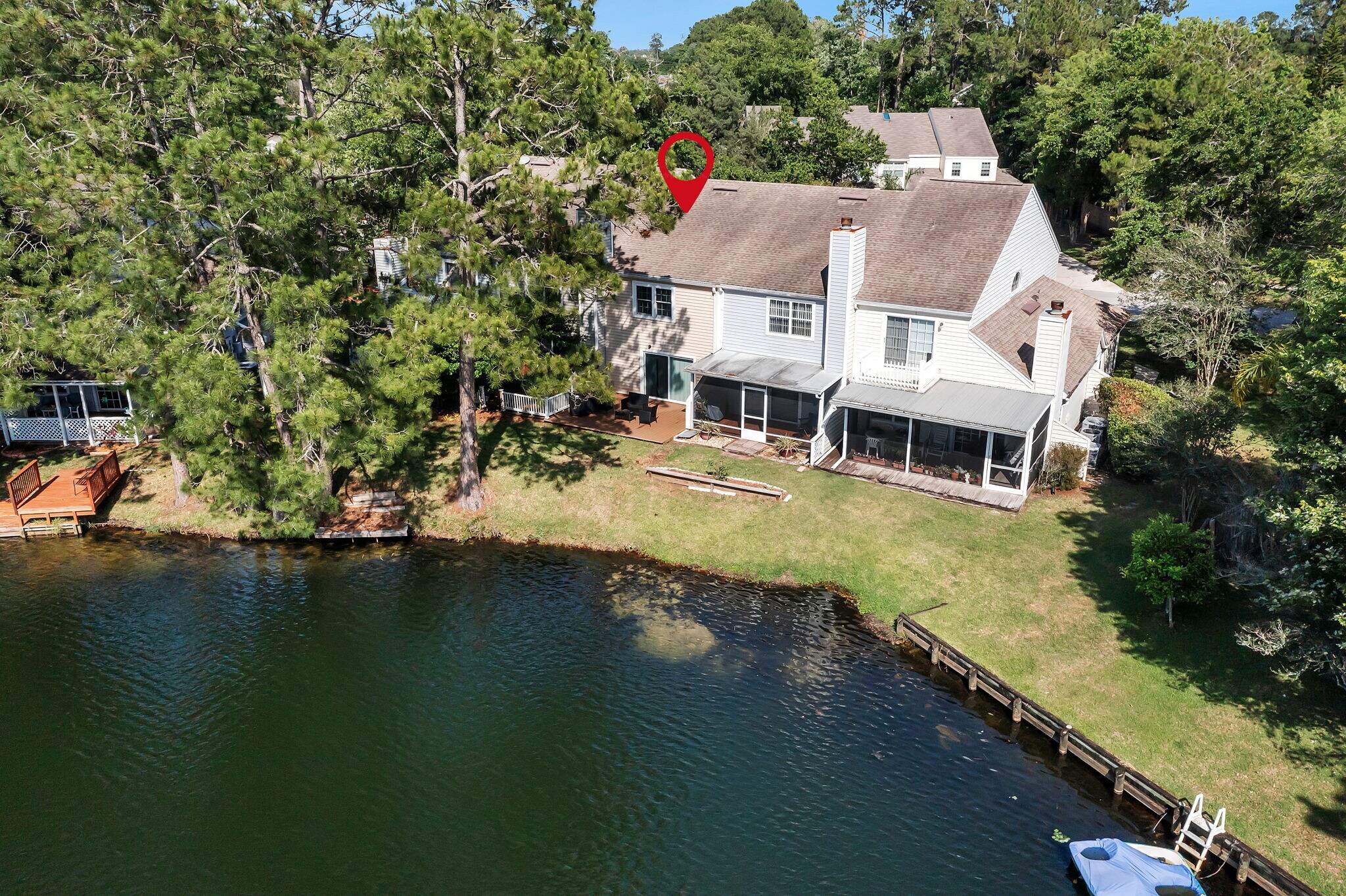 Building Photo - 11330 Lake Mandarin Cir E