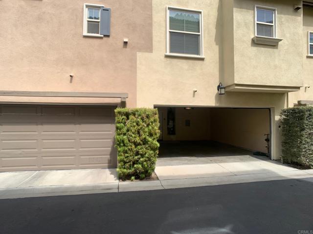 Building Photo - 2668 Escala Cir