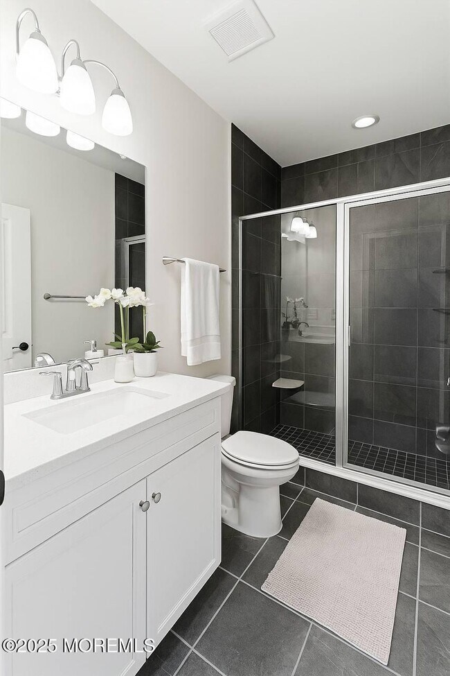 Building Photo - 4 Barton Ave