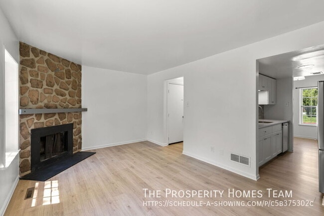 Building Photo - 8774 Tamar Dr