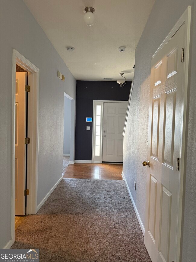 Building Photo - 2807 Snapfinger Manor