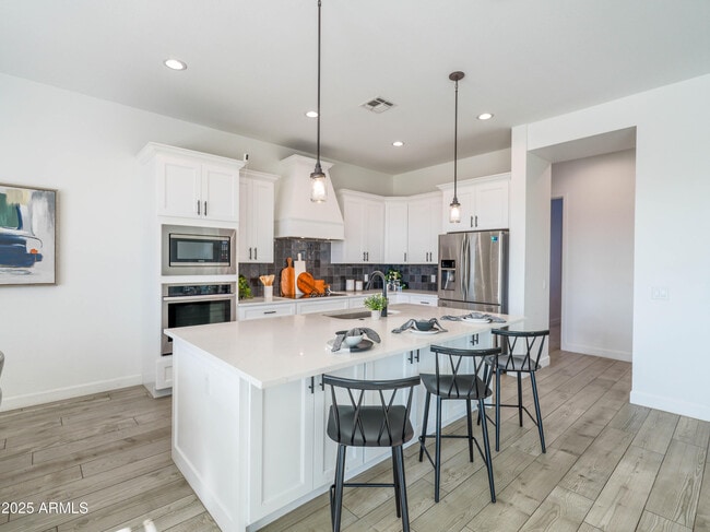 Building Photo - 28143 N QUINTANA Pl