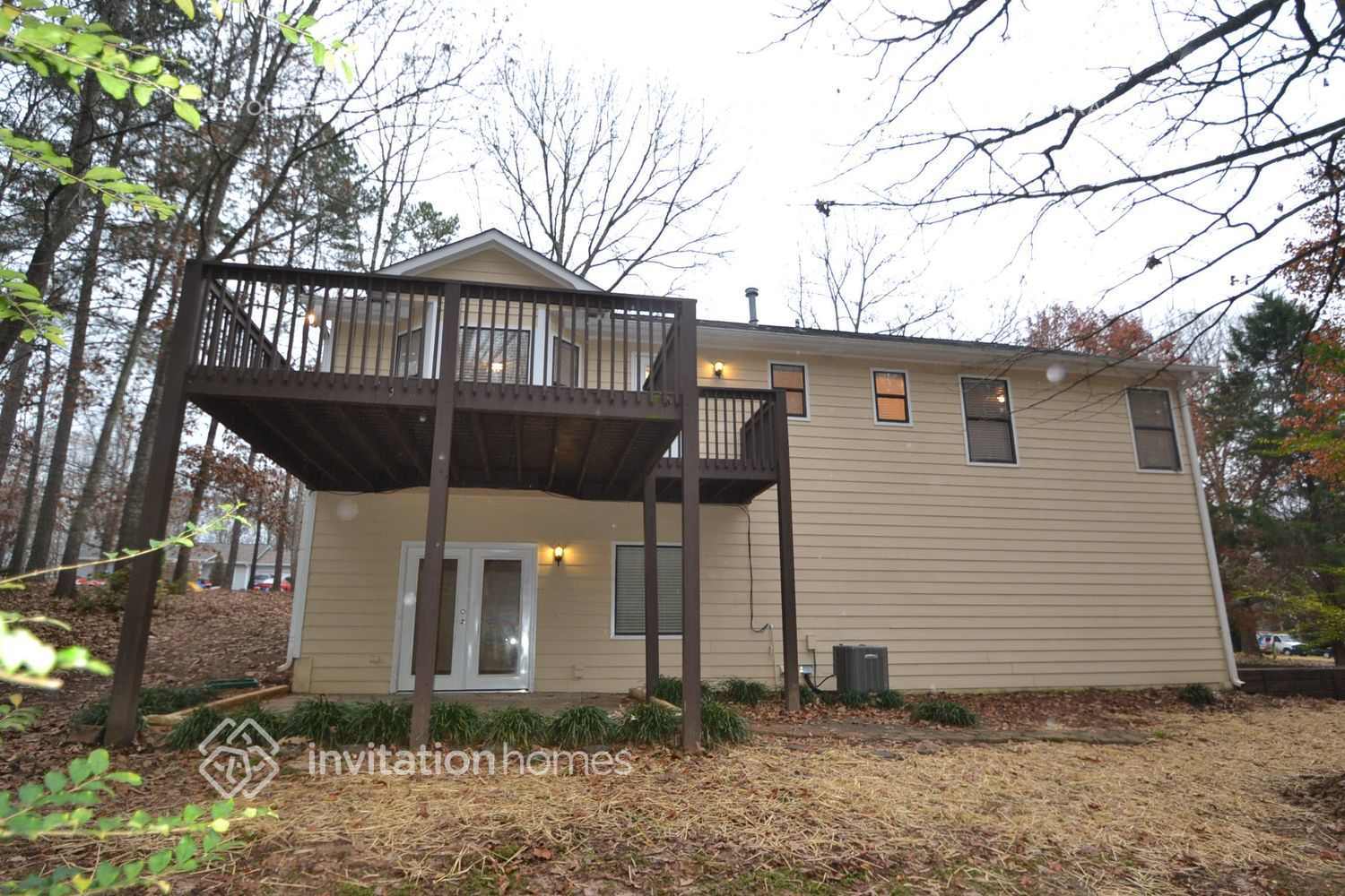 Building Photo - 976 Davis Mill Rd S