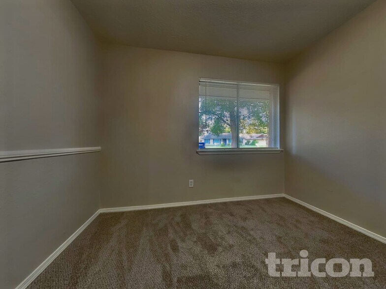 Building Photo - 4422 Monteith Dr